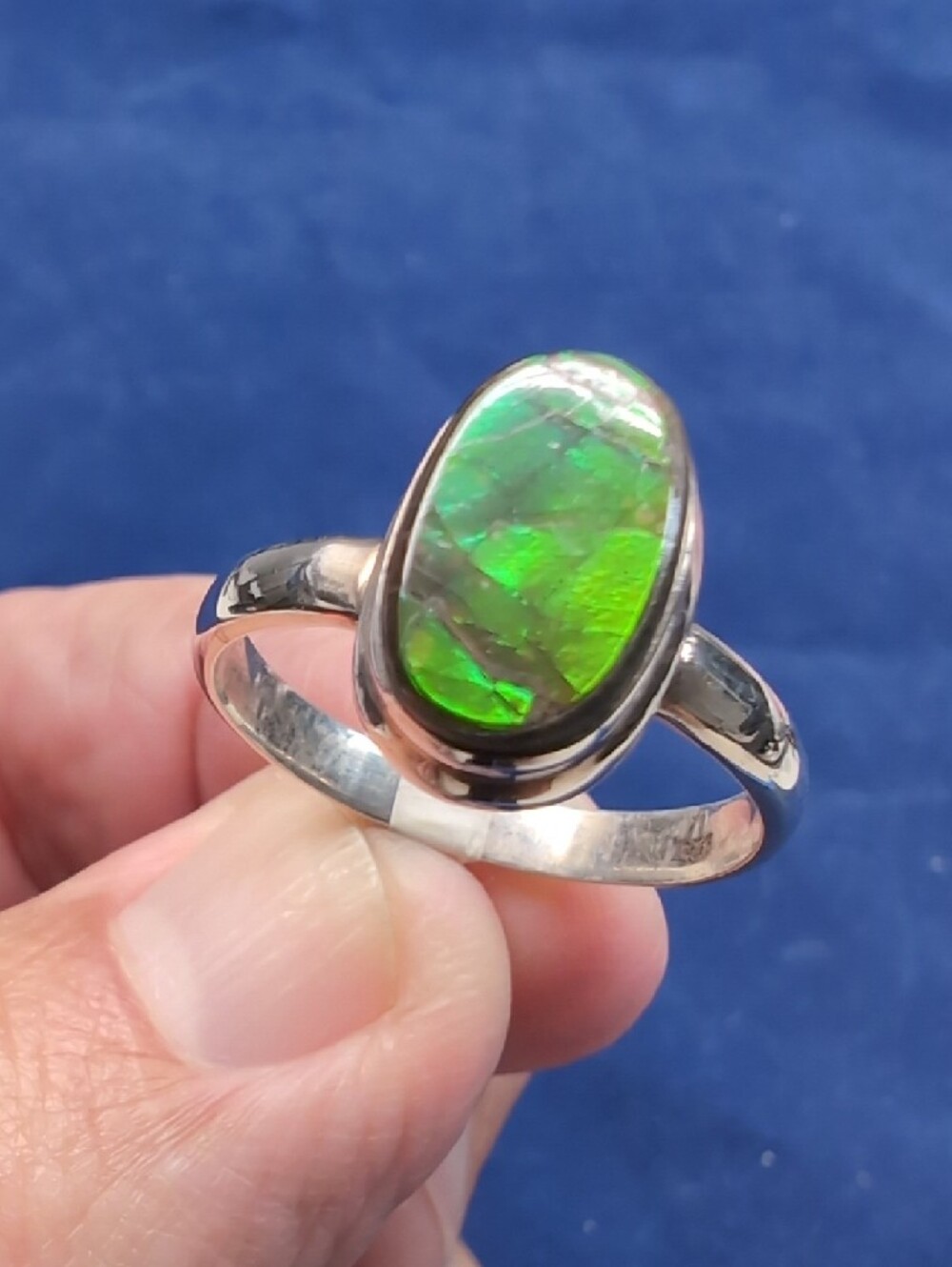 Sterling Silver Ammolite Oval Ring - Women's Jewelry Size 9.5 - Picture 3 of 9